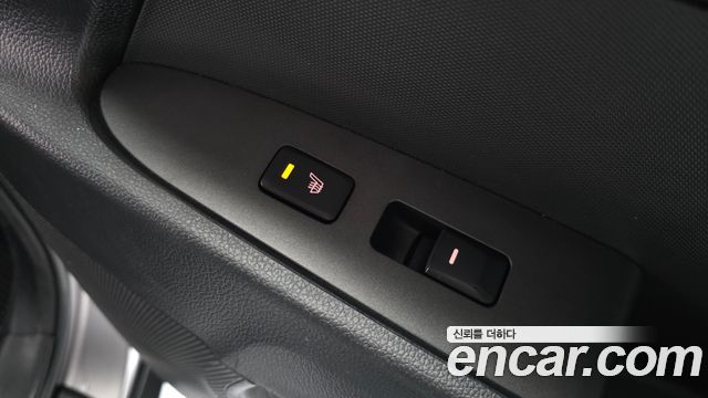 Kia Sportage 2012 — photo 18