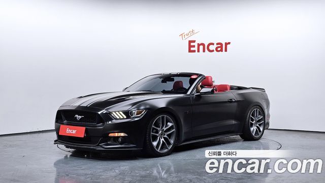 Ford Mustang 2015 — photo 1