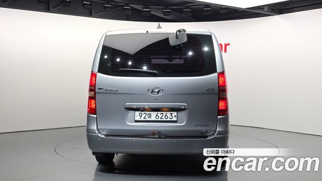 Hyundai Starex 2014 — photo 4