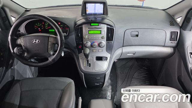 Hyundai Starex 2014 — photo 7