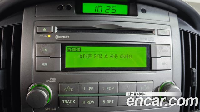 Hyundai Starex 2014 — photo 17