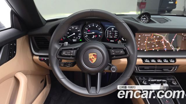 Porsche 911 2024 — photo 13