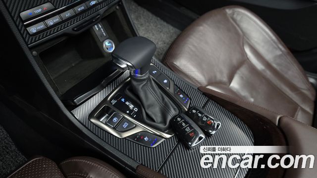 Hyundai Grandeur 2015 — photo 9