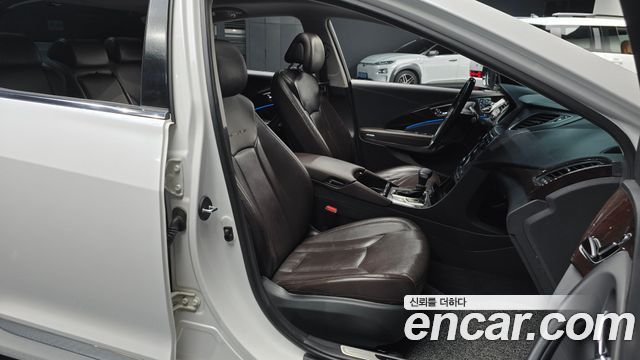 Hyundai Grandeur 2015 — photo 10