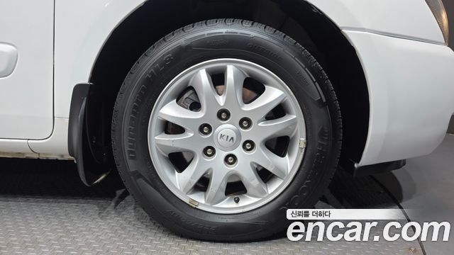 Kia Canival 2013 — photo 5
