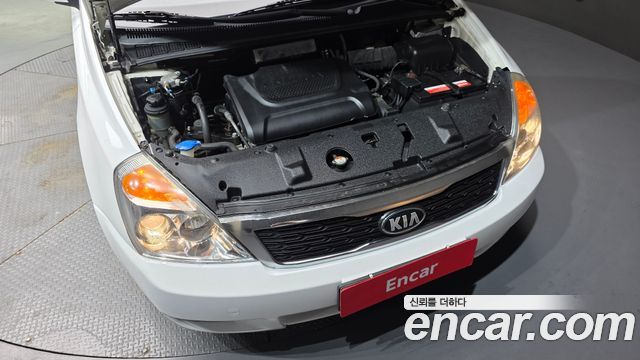 Kia Canival 2013 — photo 6