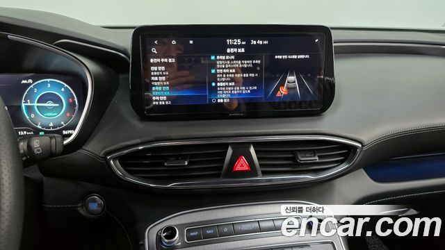 Hyundai Santafe 2021 — photo 16
