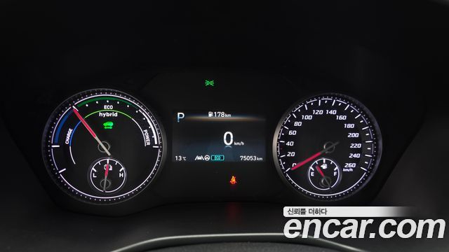 Hyundai Santafe 2023 — photo 8