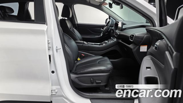 Hyundai Santafe 2023 — photo 10