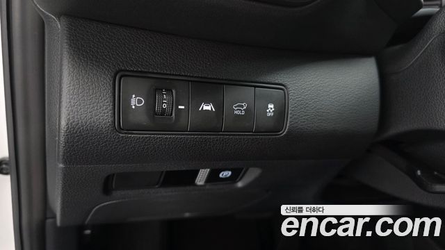 Hyundai Santafe 2023 — photo 16