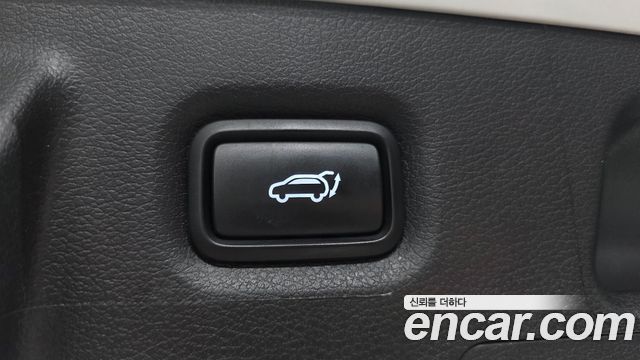 Hyundai Santafe 2023 — photo 20