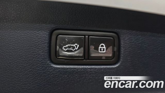 Genesis GV80 2020 — photo 21