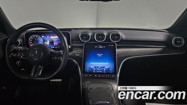 Mercedes-Benz C-Class 2022 — photo 14