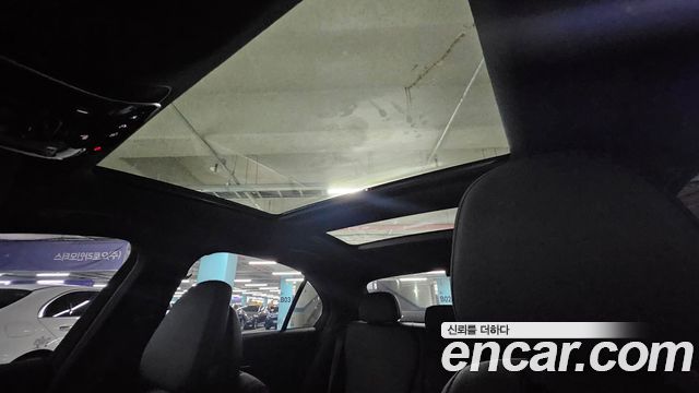 Mercedes-Benz C-Class 2022 — photo 15