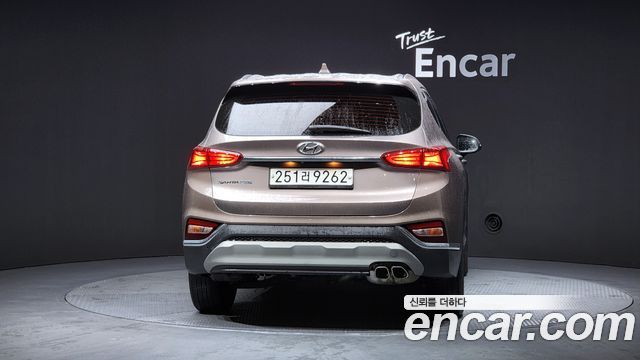Hyundai Santafe 2020 — photo 4