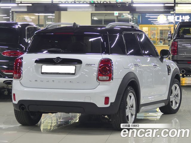 Mini Countryman 2019 — photo 3