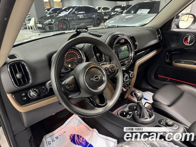 Mini Countryman 2019 — photo 4