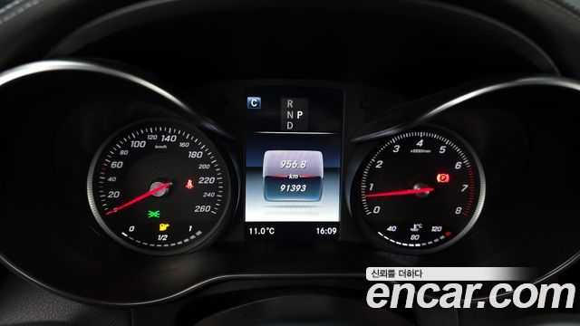 Mercedes-Benz GLC-Class 2019 — photo 8