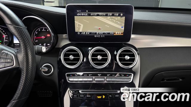 Mercedes-Benz GLC-Class 2019 — photo 18