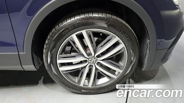 Volkswagen Tiguan 2022 — photo 5
