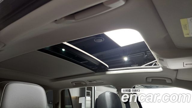 Volkswagen Tiguan 2022 — photo 18