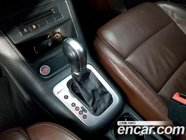 Volkswagen Tiguan 2015 — photo 13