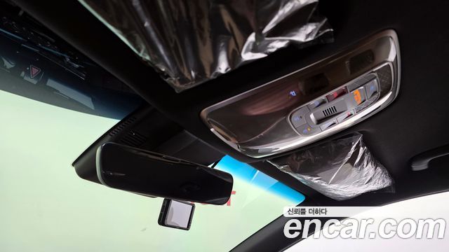 Genesis G80 2022 — photo 17