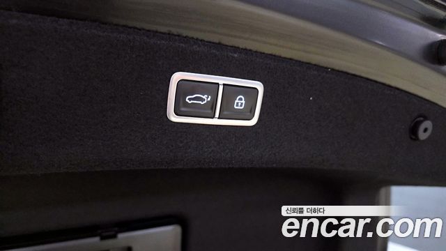 Genesis G80 2022 — photo 20