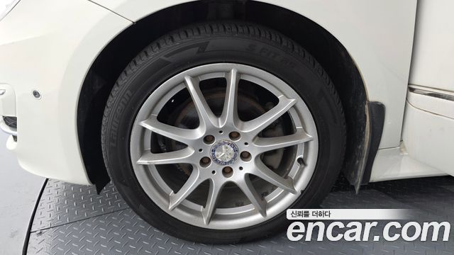 Mercedes-Benz B-Class 2011 — photo 5