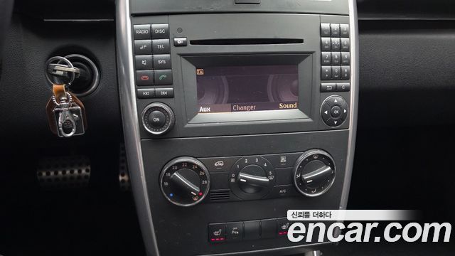 Mercedes-Benz B-Class 2011 — photo 16