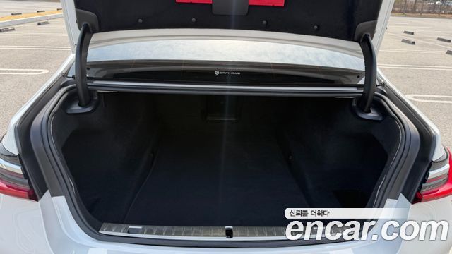 BMW 7-Series 2021 — photo 13
