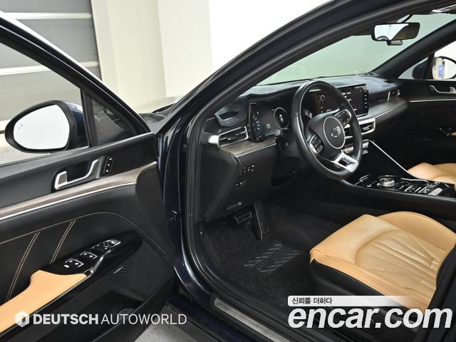 Kia K5 2020 — photo 11