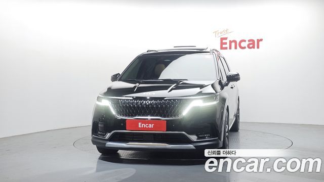 Kia Canival 2021 — photo 3