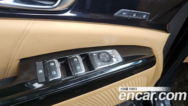Kia Canival 2021 — photo 14