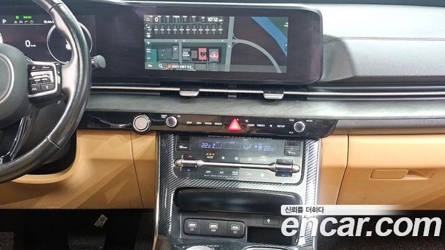 Kia Canival 2021 — photo 19