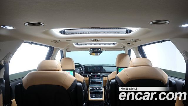 Kia Canival 2021 — photo 20