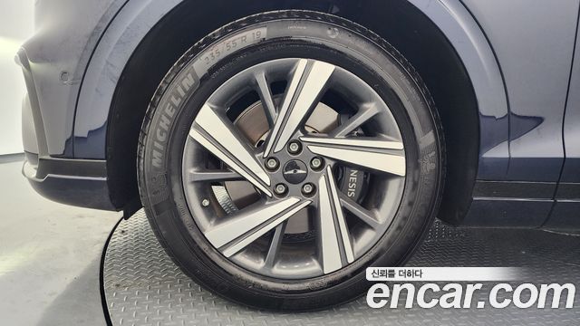 Genesis GV70 2025 — photo 5