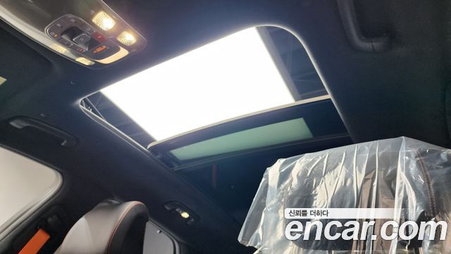 Genesis GV70 2025 — photo 19