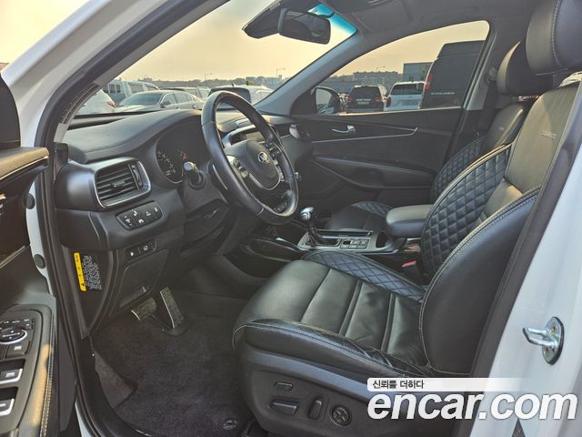 Kia Sorento 2018 — photo 10