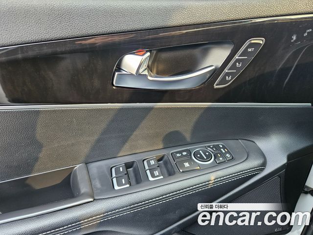 Kia Sorento 2018 — photo 12