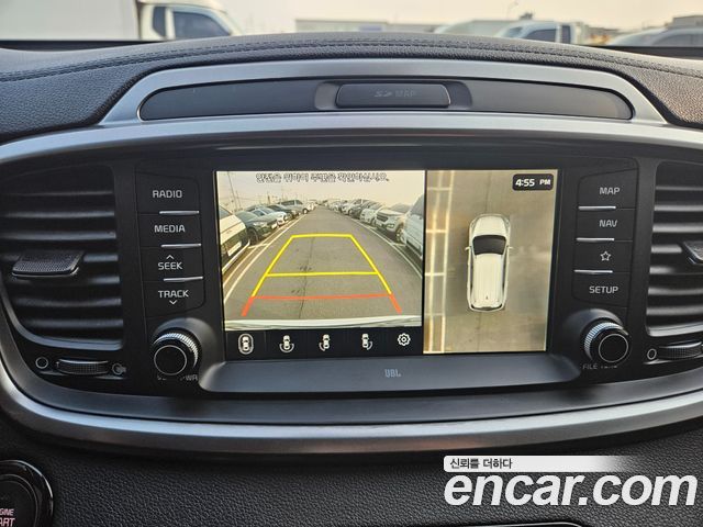 Kia Sorento 2018 — photo 16