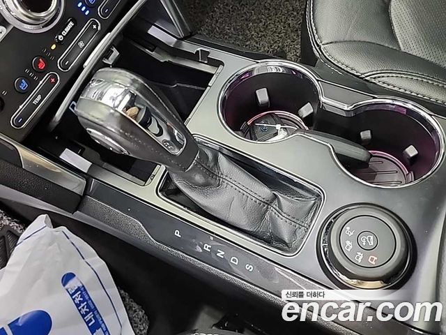 Ford Explorer 2018 — photo 8