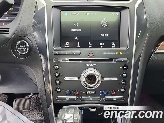 Ford Explorer 2018 — photo 10