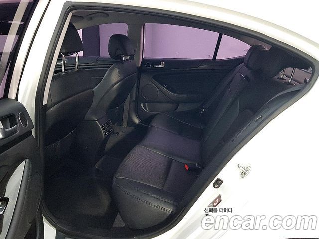 Kia K7 2013 — photo 9