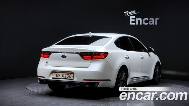 Kia K7 2016 — photo 2