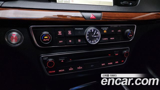 Kia K7 2016 — photo 16