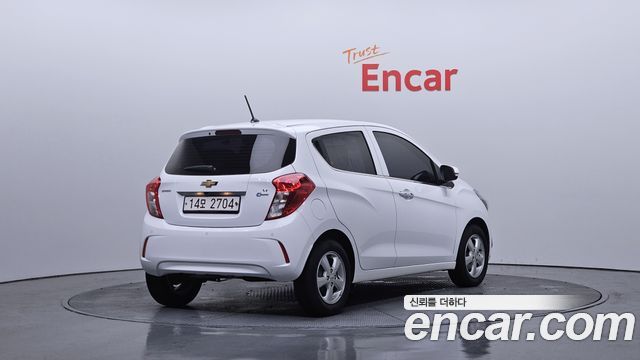 Chevrolet Korea Spark 2018 — photo 2