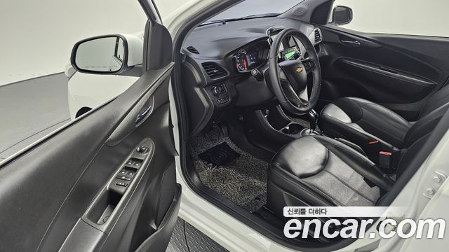 Chevrolet Korea Spark 2018 — photo 11