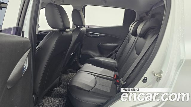 Chevrolet Korea Spark 2018 — photo 12