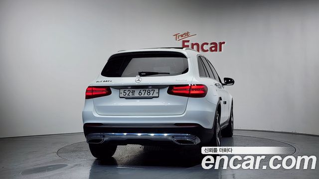 Mercedes-Benz GLC-Class 2018 — photo 4